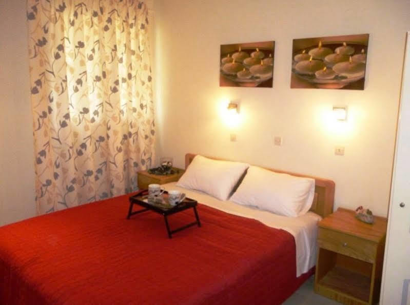 Maravelia'S Rooms Simi Exterior foto